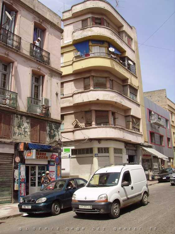 ORAN 2008 QUARTIER ST PIERRE 018 RUE MOSTAGANEM RUE DE LOURMEL.jpg